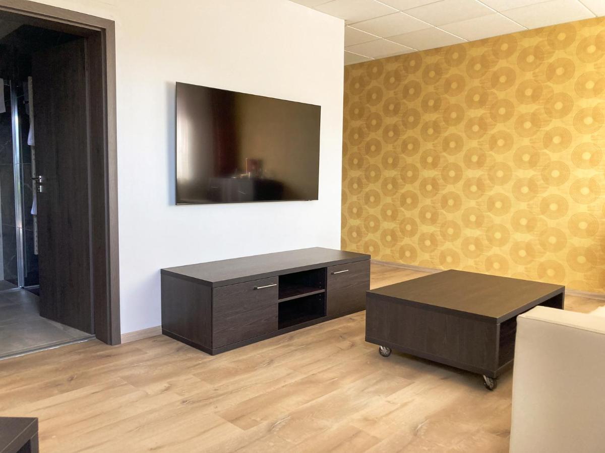 Hotel Slunny Dvur Jeseník المظهر الخارجي الصورة