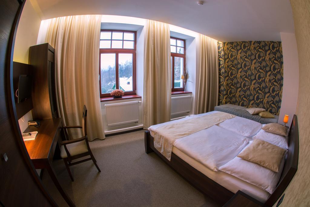 Hotel Slunny Dvur Jeseník المظهر الخارجي الصورة